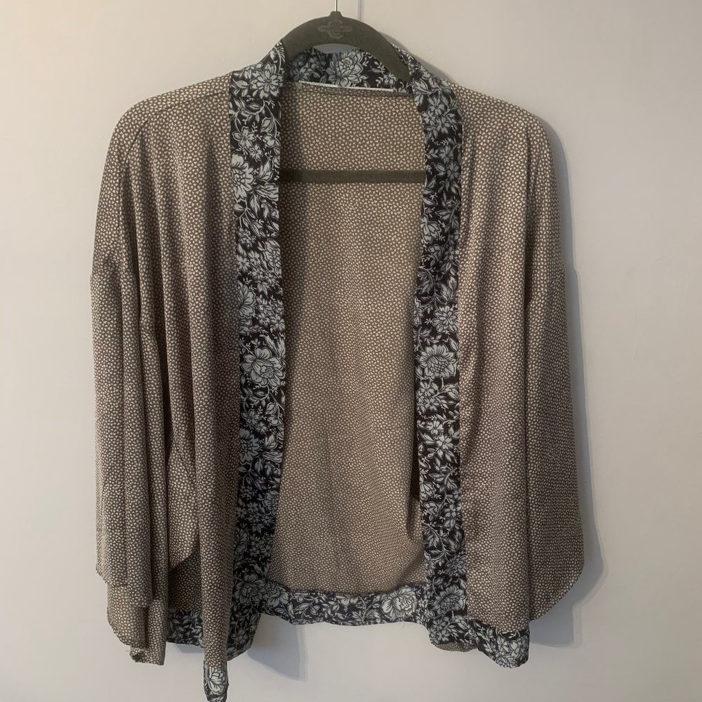 Urban Outfitters  Kimono cardigan